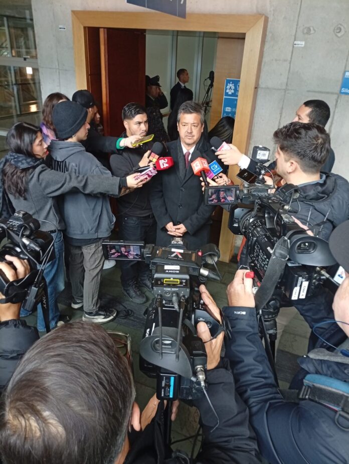 Condenan hasta 21 años de cárcel a integrantes de red que emitió más de 71 mil licencias médicas falsas