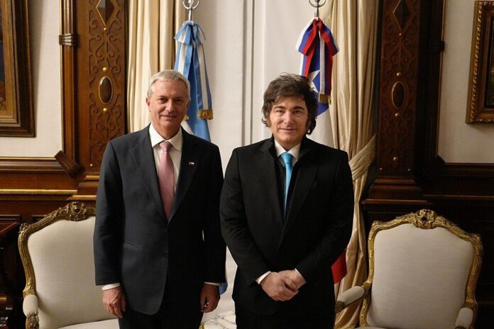 Reunión entre Kast y Milei en La Moneda estará marcada por tensión sobre el Estrecho de Magallanes