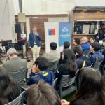 Estudiantes técnicos de Alto Hospicio conocen oportunidades de la generación distribuida