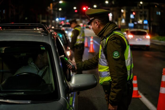 Escasez de frascos para alcoholemias afecta a hospital de Osorno durante Fiestas Patrias