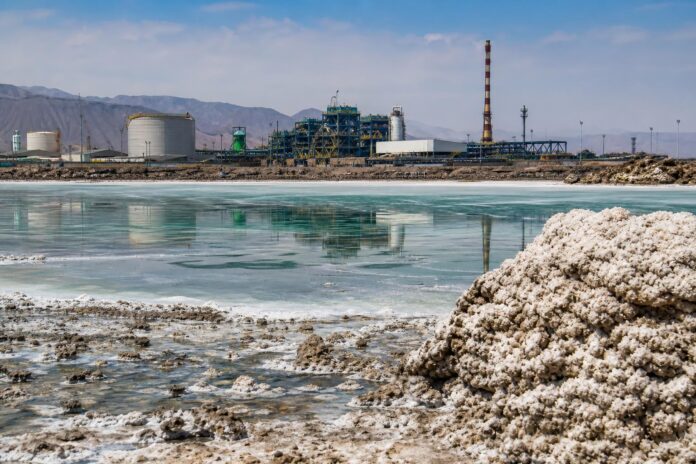 COEVA de Tarapacá aprueba por unanimidad continuidad de faena minera y ajustes en planta de yodo