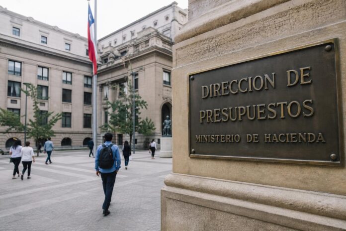 Dipres detecta sobregasto de $10.615 millones en compras públicas durante 2022 y 2023