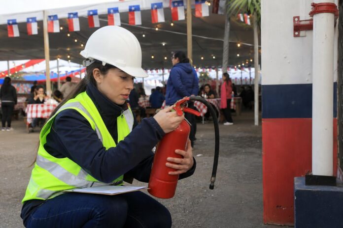 Gobierno lanza campaña para reforzar la seguridad laboral durante las Fiestas Patrias
