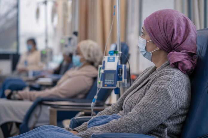 Persisten brechas en el acceso a inmunoterapia para pacientes con cáncer de mama triple negativo