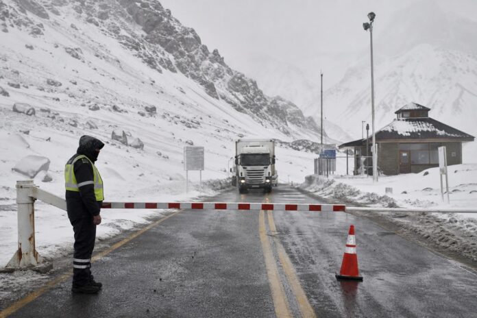 Cierran nuevamente el Paso Fronterizo Los Libertadores por condiciones climáticas