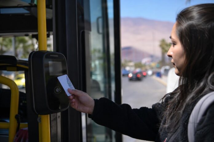 Anuncian marcha blanca del pago electrónico en buses de Iquique y Alto Hospicio para fin de año