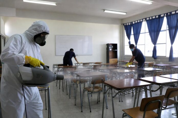 Colegio República de Croacia reanuda sus clases y completa retorno de los 42 establecimientos del SLEP Iquique