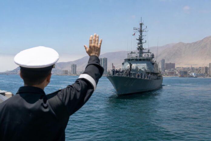 Patrullero “Cabo Odger” retorna a Iquique tras participar en ejercicio naval UNITAS 2026