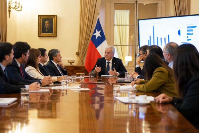 Diputados oficialistas valoran aumento de 1,5% en el gasto del Presupuesto 2027