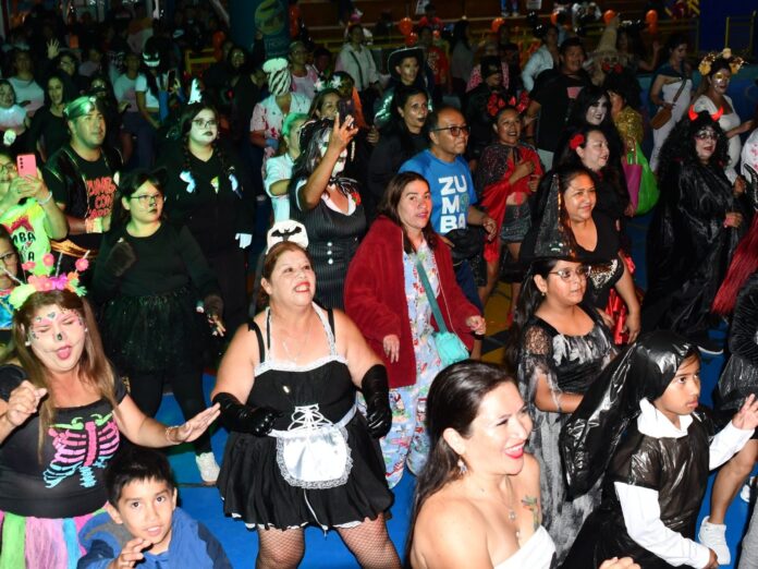 Más de 300 personas participaron en actividad de Halloween en Alto Hospicio