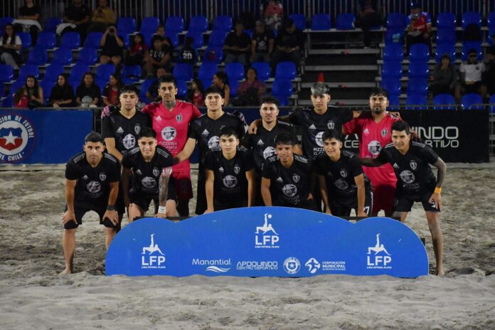 Dávila FC y Camba Pizzero se enfrentan por el liderato de los playoffs del Open Iquique