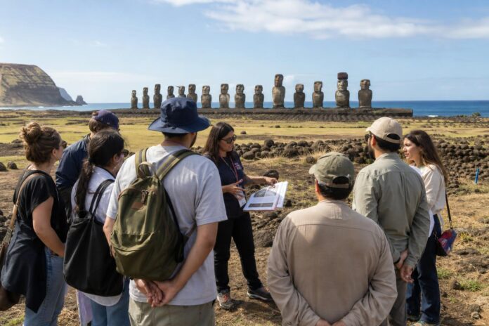 Chinchorro Marka presenta avances de gestión patrimonial en encuentro nacional realizado en Rapa Nui