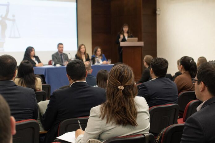 Ministerio Público aborda desafíos de la Ley 21.057 en seminario realizado en Iquique