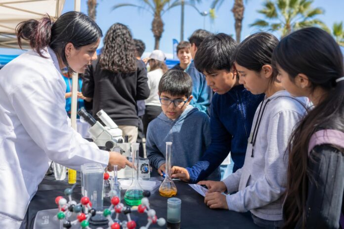 Festival de Ciencia y Tecnología reunió experiencias de innovación en Arica
