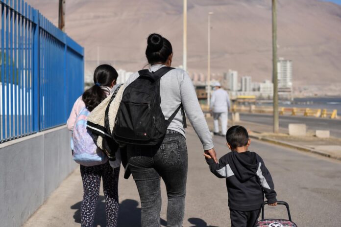 Corte de Iquique y Defensoría de la Niñez revisan desafíos de la justicia migrante y protección de menores