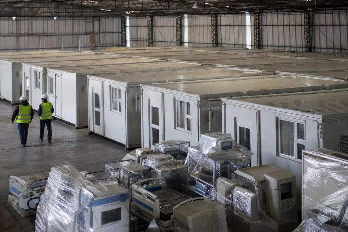 Contraloría cifra en $859 millones la pérdida de valor de hospital modular almacenado desde 2021