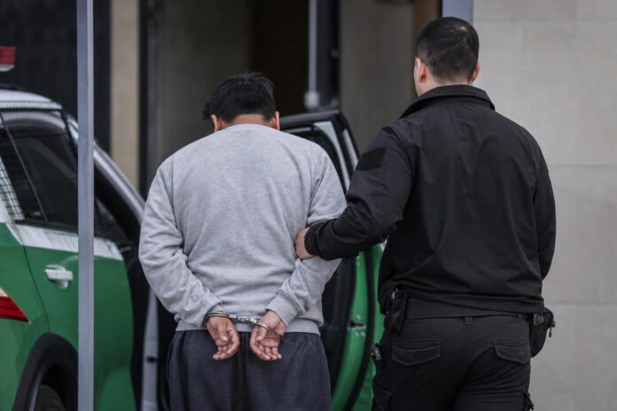 Decretan prisión preventiva para imputado por abusos sexuales y violaciones reiteradas contra sus dos hijas