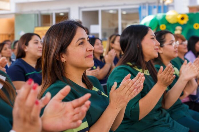 JUNJI Tarapacá reconoció el trabajo de sus equipos técnicos, administrativos y auxiliares