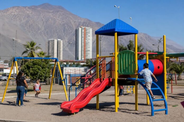 Concejo Municipal de Iquique aprueba mejoramiento de juegos infantiles en sector Coliseo