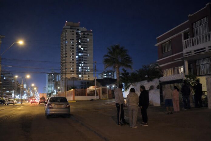 Sismo magnitud 5,2 se registra al suroeste de Iquique