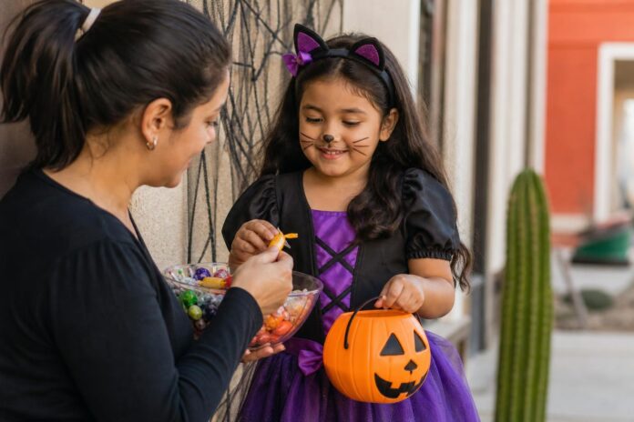 Especialistas entregan recomendaciones para disfrutar Halloween de forma segura