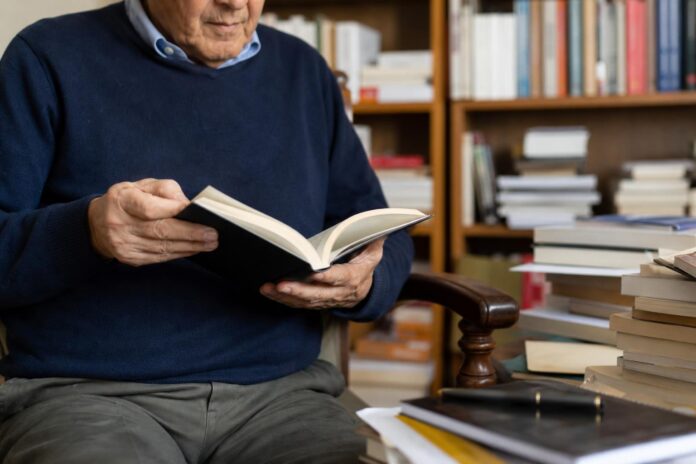 Sergio Bitar presentará en Iquique su libro sobre seis décadas de historia política chilena
