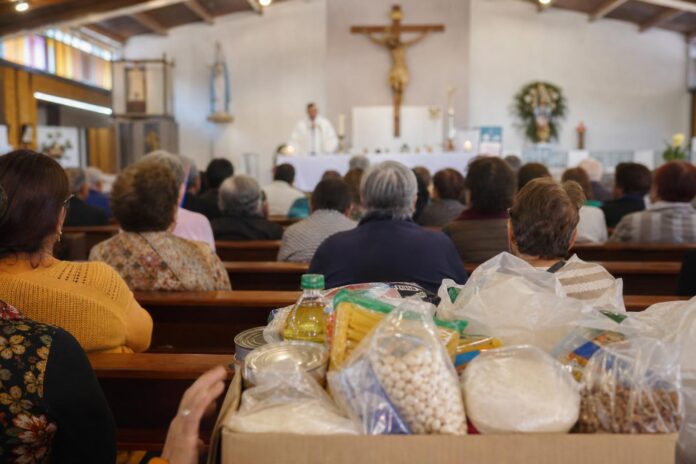 Alto Hospicio inicia el Mes de las Personas Mayores con eucaristía y aporte solidario