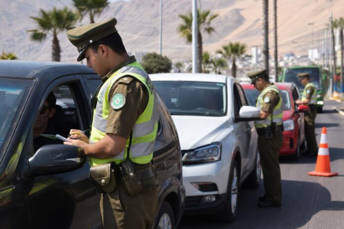 Carabineros detuvo a 211 personas durante operativos realizados en una semana en Tarapacá
