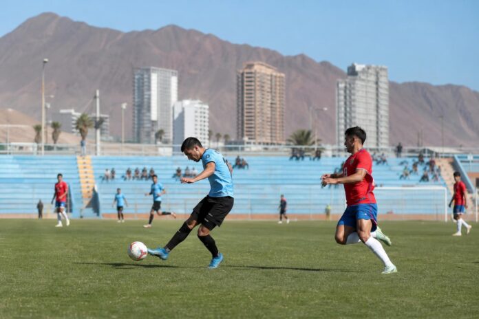 Deportes Iquique suma su tercera victoria consecutiva y se acerca a la liguilla