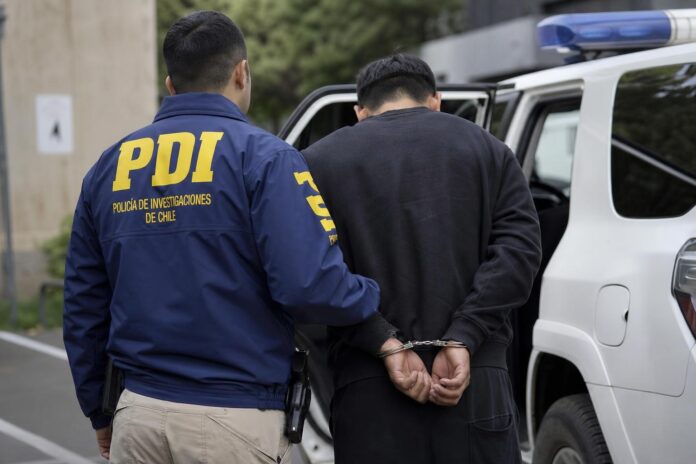 Detienen a hombre acusado de participar en robo a bodega del Poder Judicial