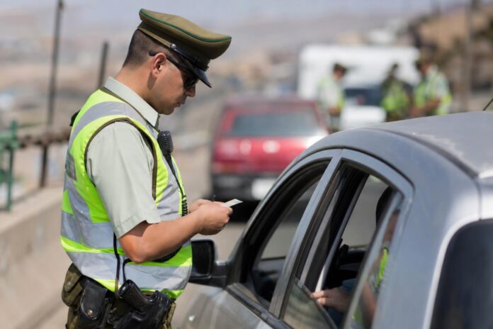 Carabineros cursó 611 infracciones de tránsito durante la última semana en Tarapacá
