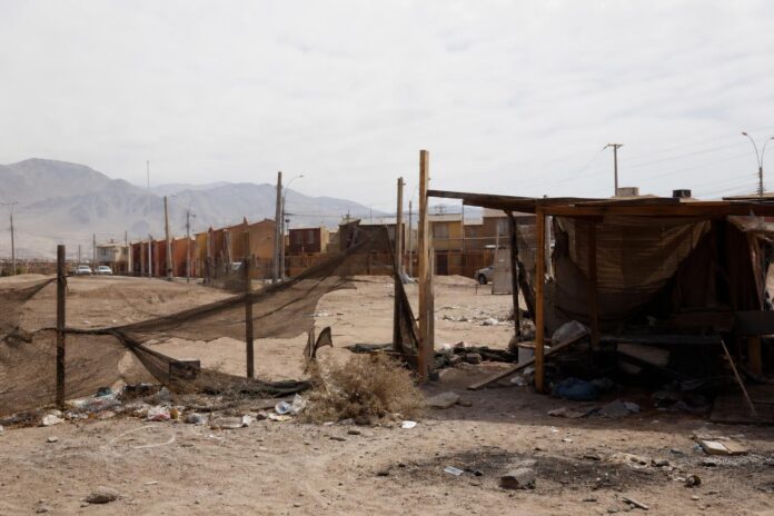 Vecinos de la Villa Olímpica de Iquique denuncian abandono municipal tras cuatro incendios